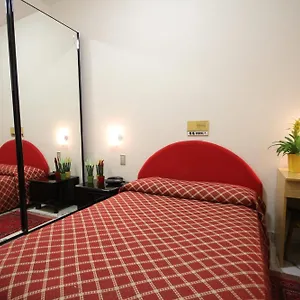 hotel-villa-luca.it-tuscanyhotel.com/
