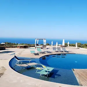 Dammusi Al-qubba Wellness & Oda ve Kahvaltı Campobello